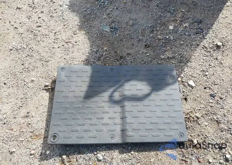 2015 Ram Promaster 1500 Low Roof z USA, uszkodzony, nr VIN 3C6TRVAG0FE512201